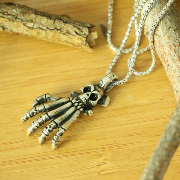Sterling Silver SKULL & HAND'S BONE Men's Necklace - Picture 2 of 8
